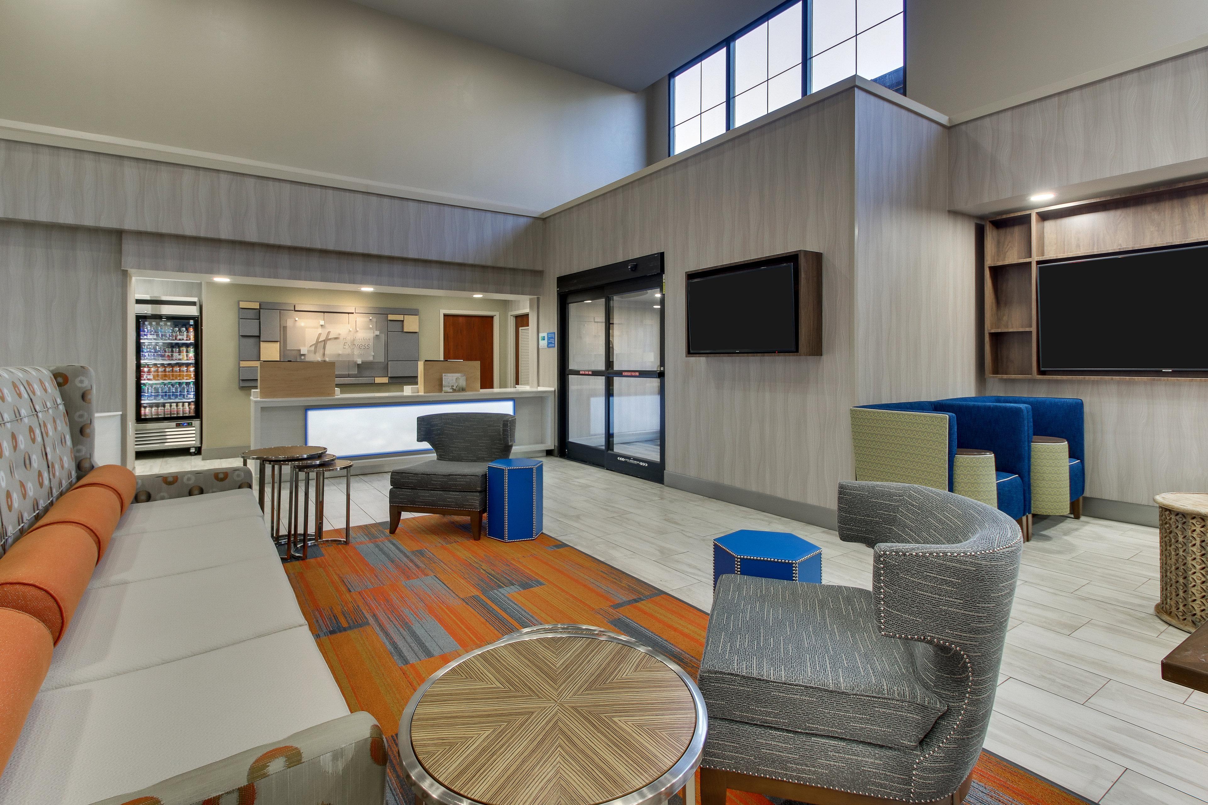 Holiday Inn Express & Suites Atlanta Perimeter Mall Hotel By Ihg Sandy Springs Dış mekan fotoğraf