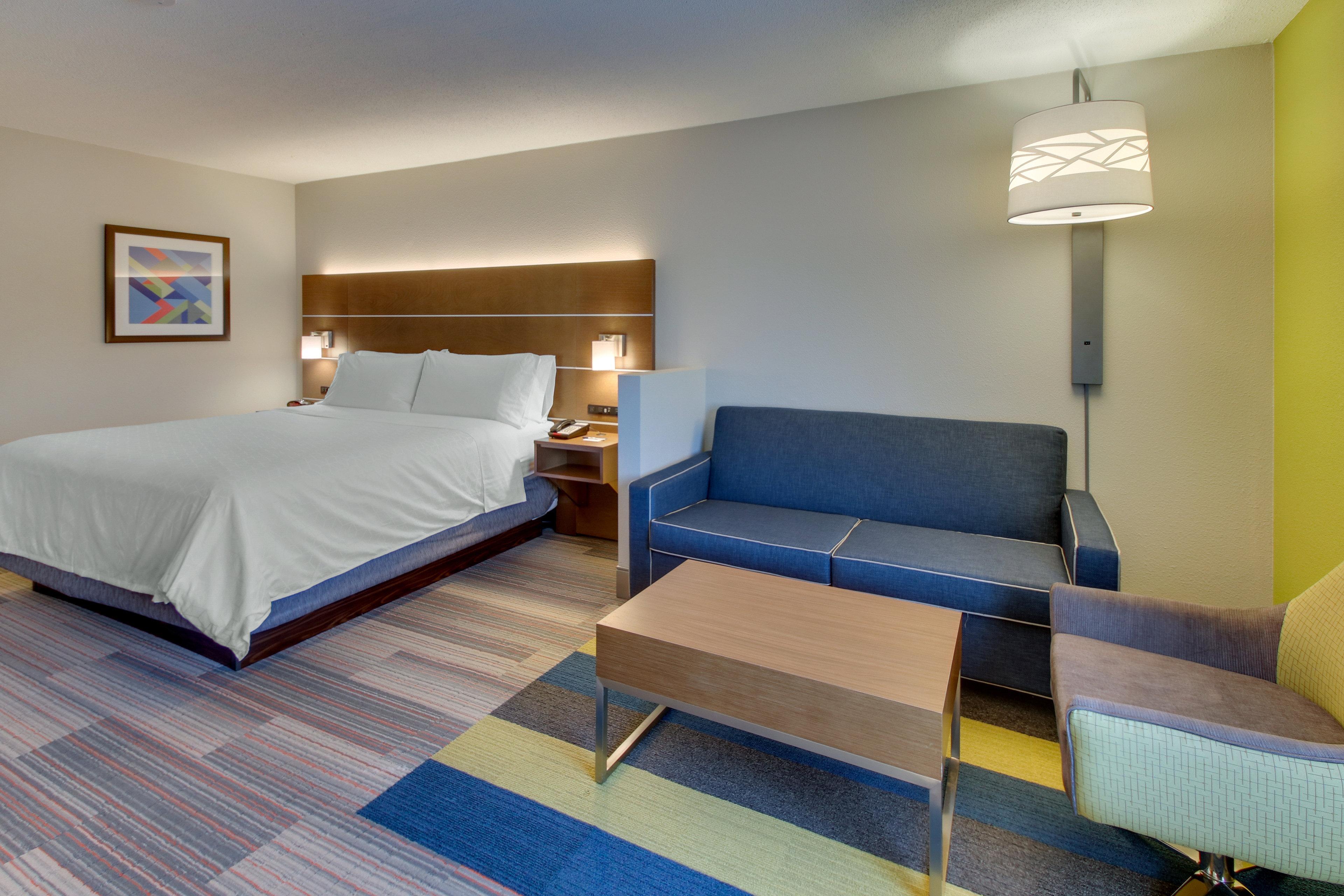 Holiday Inn Express & Suites Atlanta Perimeter Mall Hotel By Ihg Sandy Springs Dış mekan fotoğraf