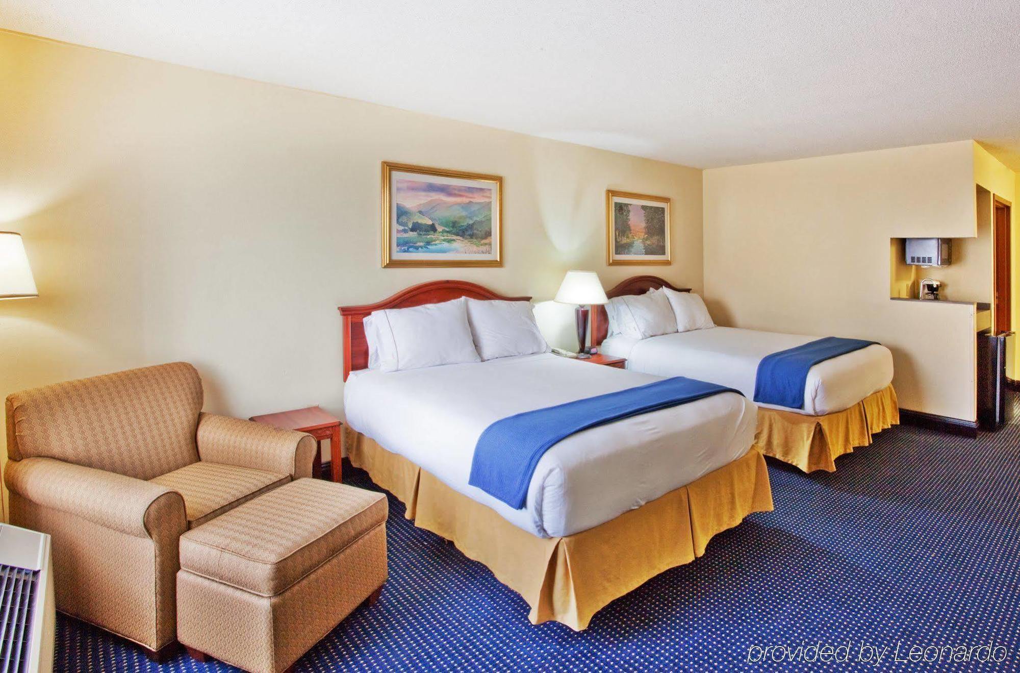 Holiday Inn Express & Suites Atlanta Perimeter Mall Hotel, An Ihg Hotel Sandy Springs Oda fotoğraf