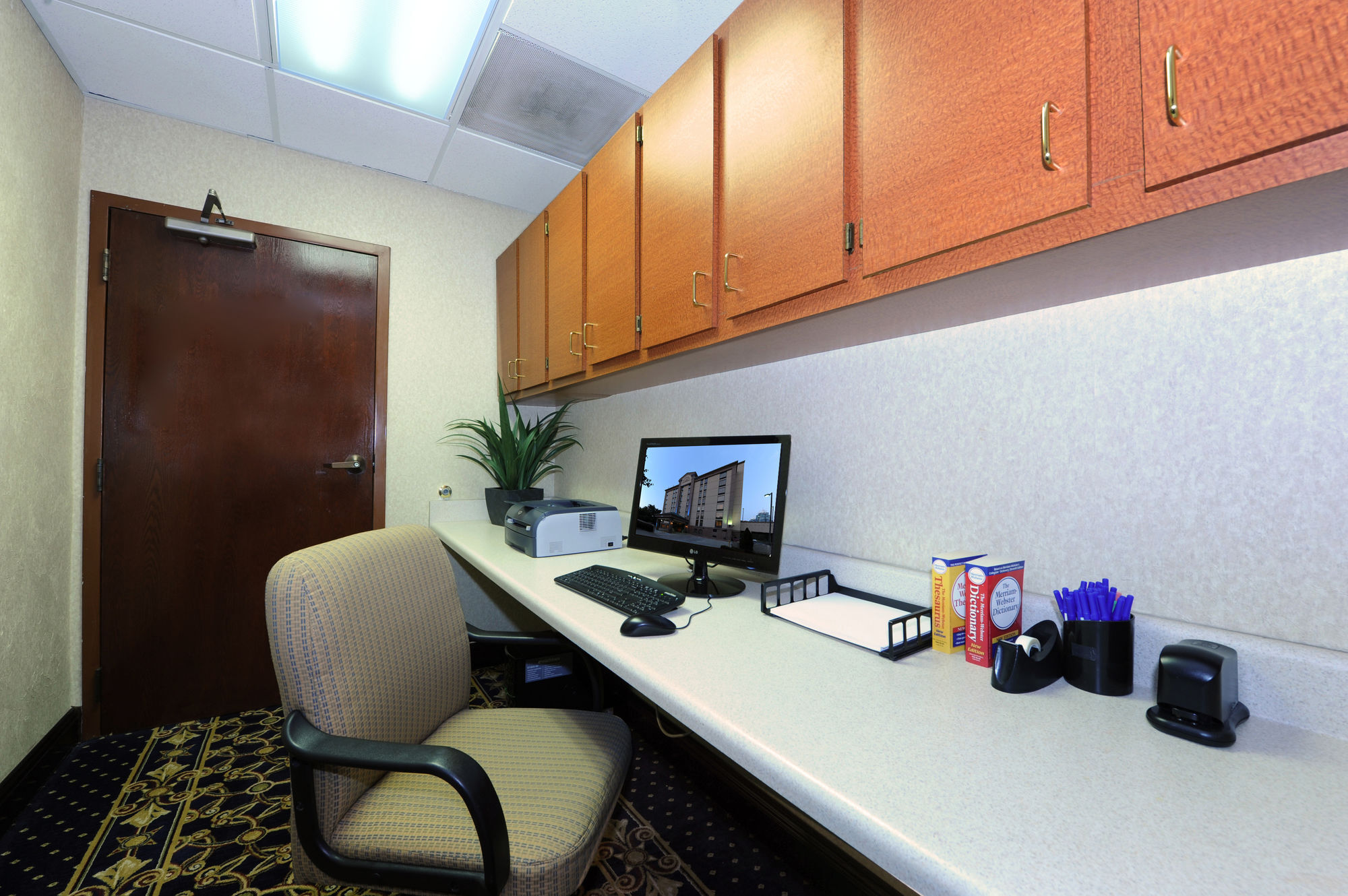 Holiday Inn Express & Suites Atlanta Perimeter Mall Hotel By Ihg Sandy Springs Dış mekan fotoğraf